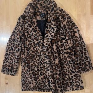 Love Tree Leopard Coat small